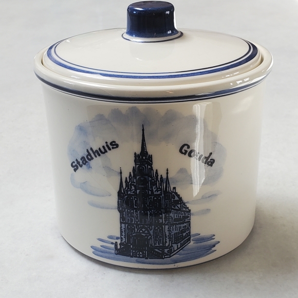 Vintage Delft Blue Handpainted Crock Jar with Lid Holland Signed Crown Gouda - Picture 1 of 12